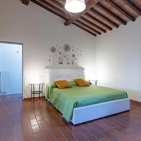 Montevecchio 3* Montopoli in Val dʼArno