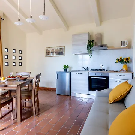 Montevecchio 3* Montopoli in Val dʼArno